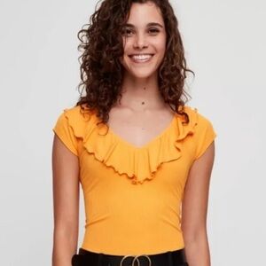 Aritzia Wilfred Yellow Ribbed flutter ruffle v neck top